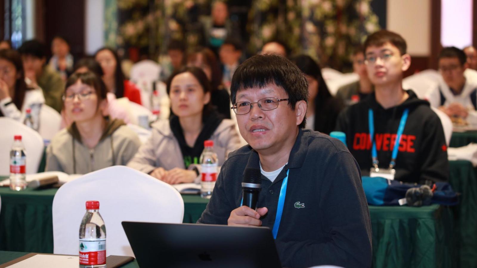 Xinhua Feng, PhD, at the 2019 symposium.