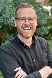 Ashley J Moyse Profile Headshot