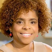 Lorna Mills Dove, MD Profile Headshot
