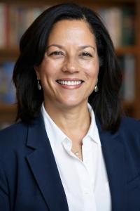 Laurel Daniels Abbruzzese, PT, EdD, MS Profile Headshot