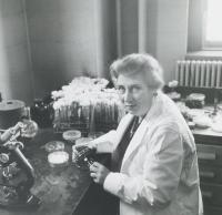 P&S laboratory supervisor Balbina Johnson