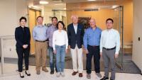 Photo of Cryo-EM Center staff.